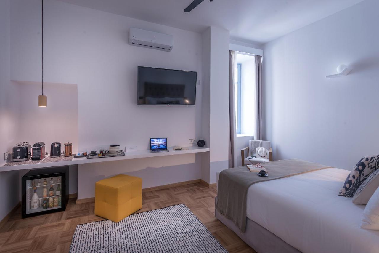 Shapes Luxury Suites แอร์มูโปลี ภายนอก รูปภาพ