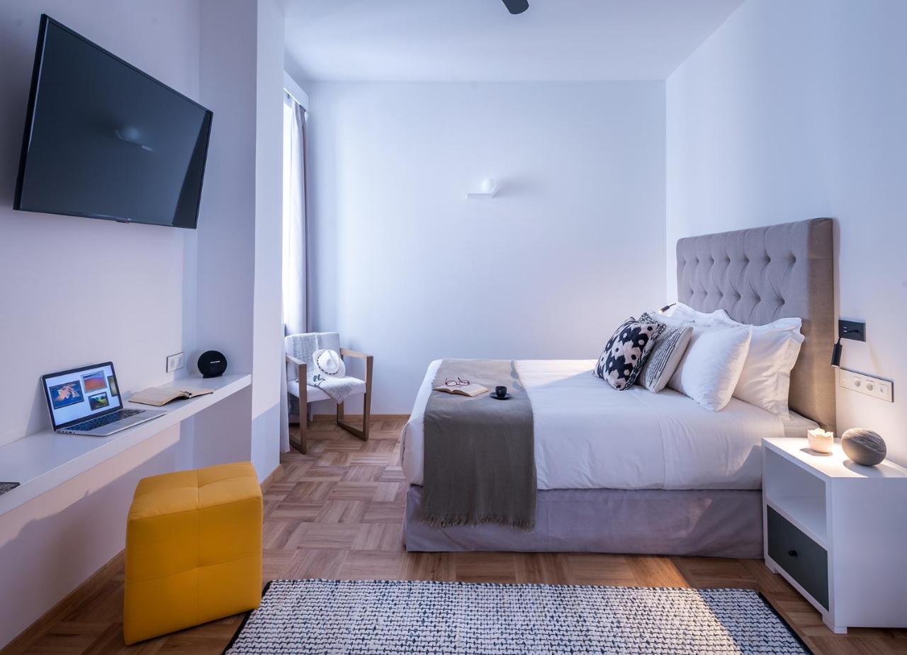 Shapes Luxury Suites แอร์มูโปลี ภายนอก รูปภาพ