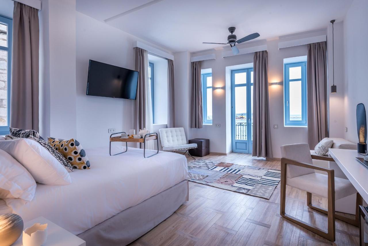 Shapes Luxury Suites แอร์มูโปลี ภายนอก รูปภาพ