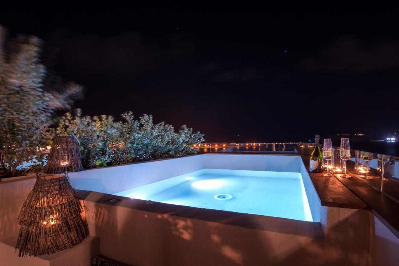 Shapes Luxury Suites แอร์มูโปลี ภายนอก รูปภาพ